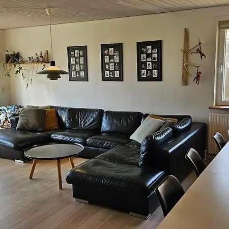 Apartment Stort Hus Lige Mellem Hav Og Fjord *